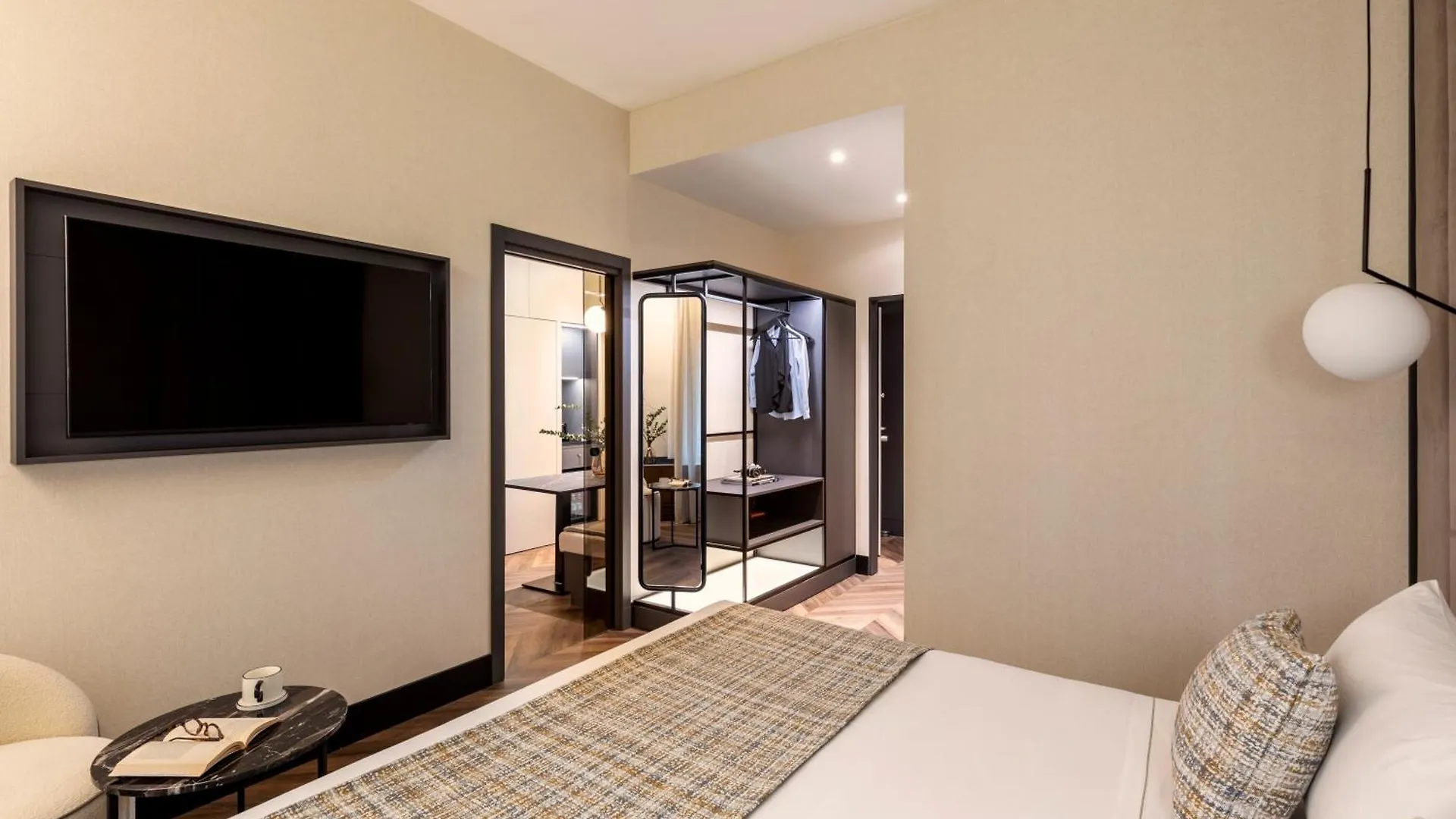 Lumera Stay - Brera Milan Italy