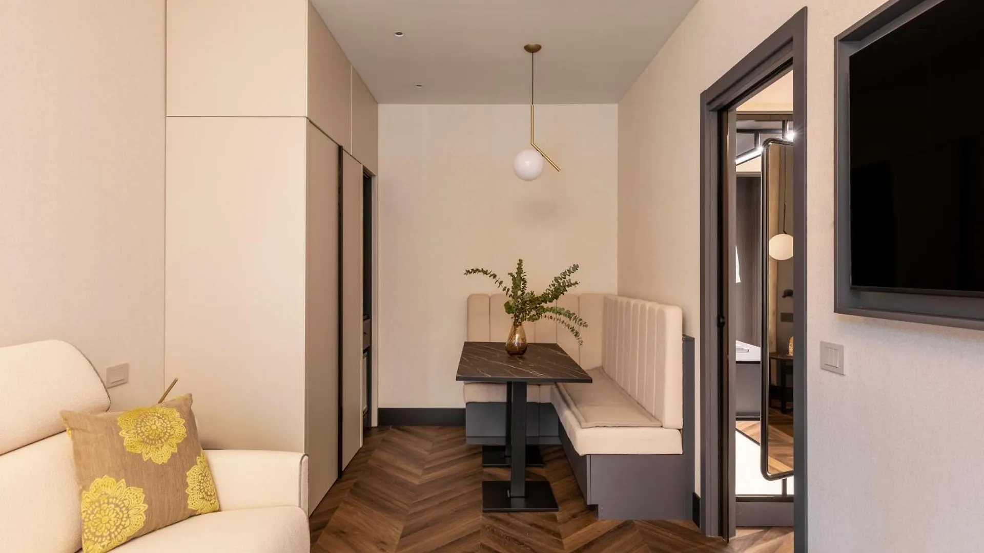 Apartment Lumera Stay - Brera Milan Italy