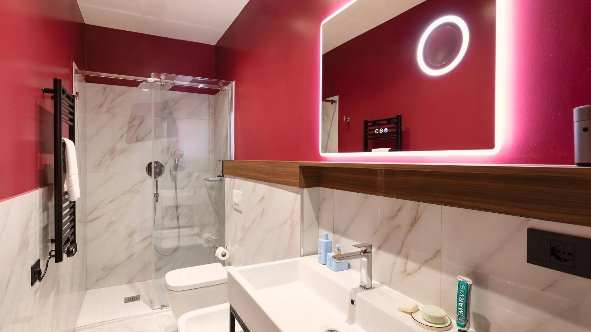 Lumera Stay - Brera Milan Italy